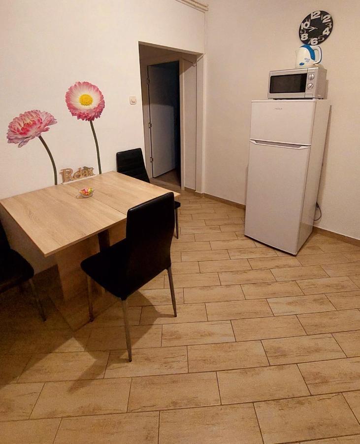 Studio Apartman Dolenac Appartement Zagreb Buitenkant foto